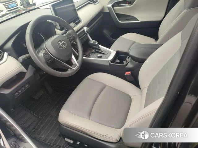 Toyota RAV4 2021 Черный из Китая, фото 3
