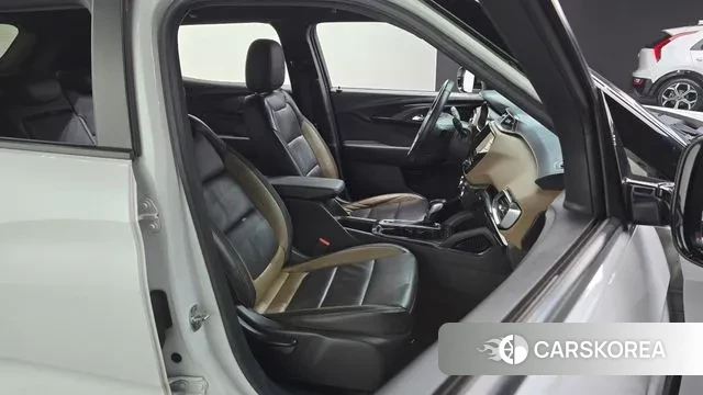 Chevrolet (GM Daewoo) Trailblazer 2021 Белый из Кореи, фото 3