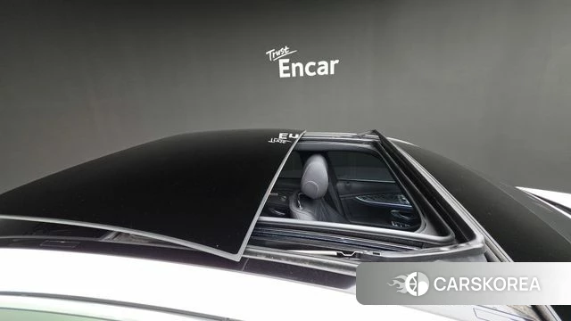 Mercedes-Benz E-Class W213 2022 Белый из Кореи, фото 3