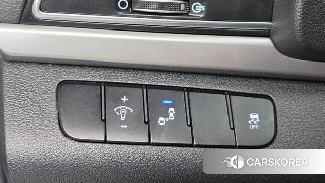 Hyundai Avante AD 2018 Белый из Кореи, фото 3