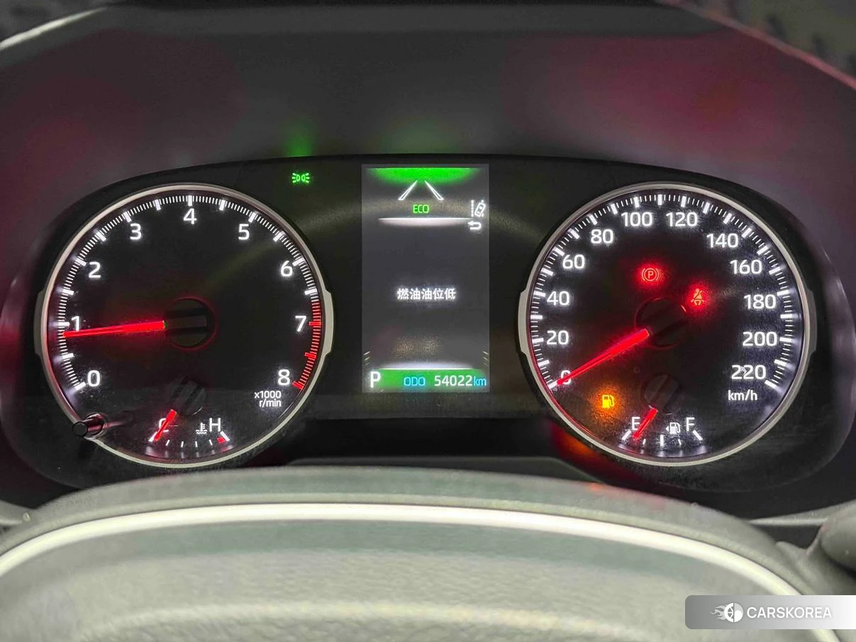 Toyota Wildlander 2022 Белый из Китая, фото 3