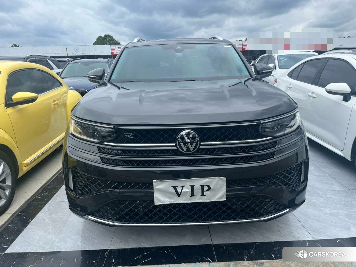 Volkswagen Tavendor 2022 Темно-серый из Китая, фото 3
