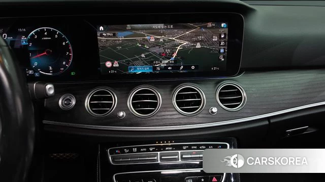 Mercedes-Benz E-Class W213 2022 Синий из Кореи, фото 3