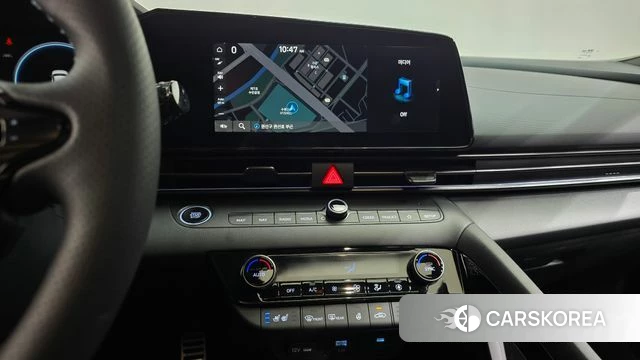 Hyundai The New Avante (CN7) 2023 Серебристо-серый из Кореи, фото 3
