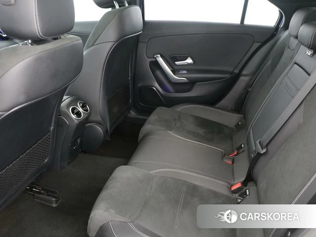 Mercedes-Benz A-Class 2021 Синий из Китая, фото 3