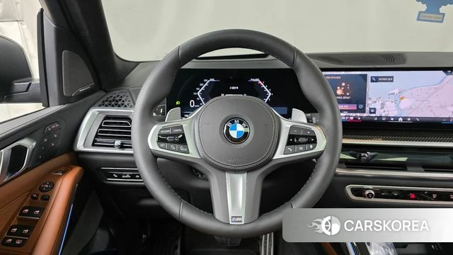 BMW X7 (G07) 2026 Черный из Кореи, фото 3
