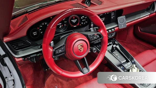Porsche 911(992) 2020 Серебряный из Кореи, фото 3