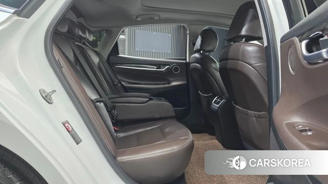Hyundai Grandeur IG 2018 Белый из Кореи, фото 3