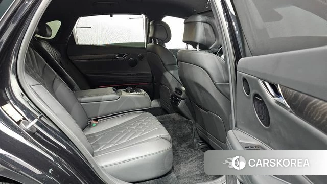 Genesis G80 (RG3) 2025 Черный из Кореи, фото 3