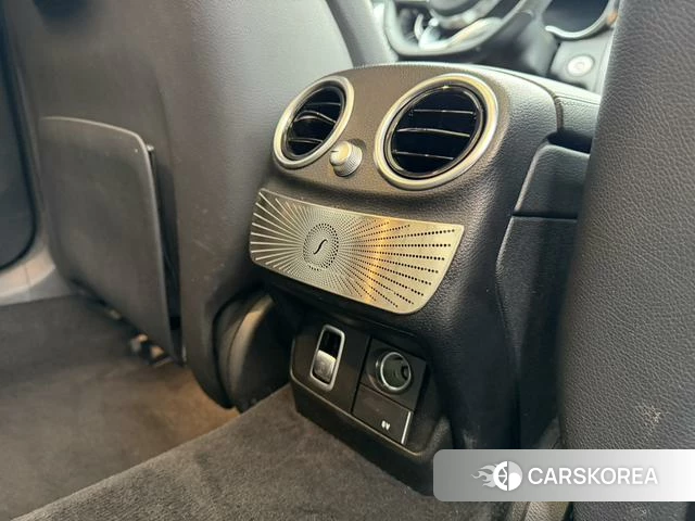 Mercedes-Benz C-class 2021 Белый из Китая, фото 3