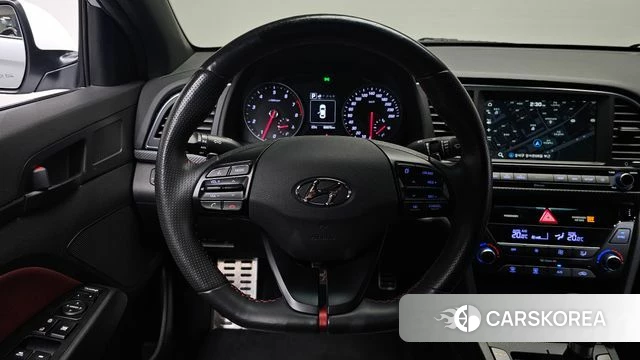 Hyundai Avante AD 2018 Белый из Кореи, фото 3