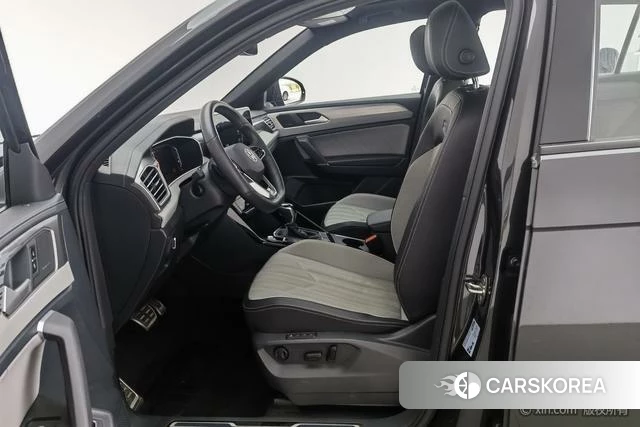 Volkswagen Tayron 2023 Черный из Китая, фото 3