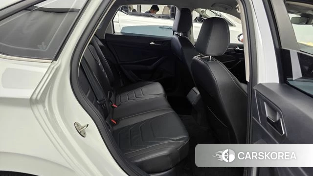Volkswagen 7th Generation of Jetta 2021 Белый из Кореи, фото 3