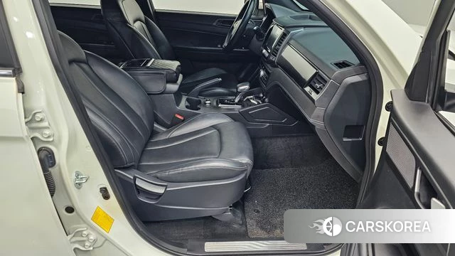Ssangyong The New Rexton Sports Cannes 2023 Белый из Кореи, фото 3