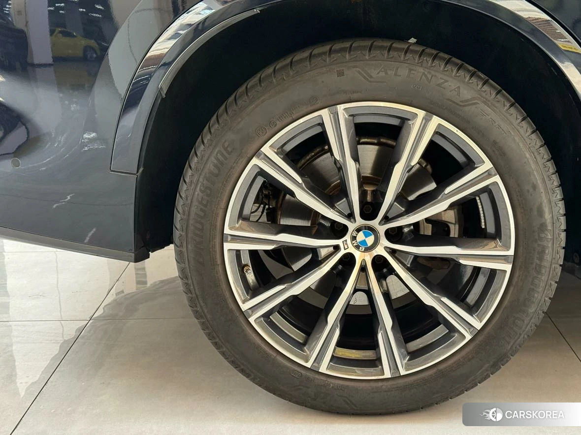BMW X5 2021 Черный из Китая, фото 3