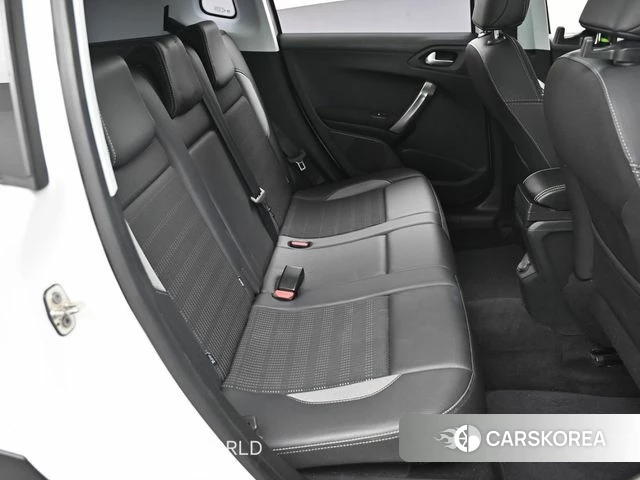 Peugeot 2008 2018 Белый из Кореи, фото 3