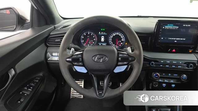 Hyundai Veloster (JS) 2021 Белый из Кореи, фото 3