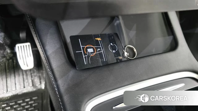 Tesla Model Y 2022 Белый из Кореи, фото 3
