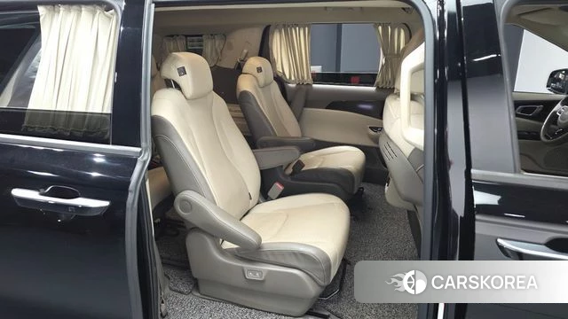 Kia Carnival 4th generation 2022 Черный из Кореи, фото 3