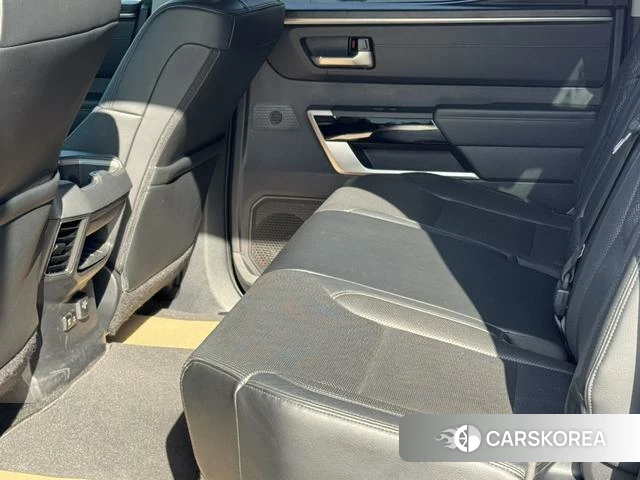 Toyota Tundra 2022 Черный из Китая, фото 3