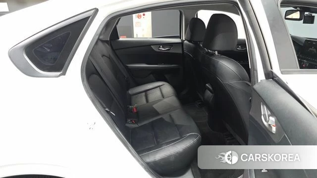 Kia Come New K3 2021 Белый из Кореи, фото 3