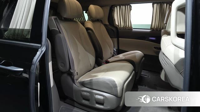Kia Carnival 4th generation 2021 Черный из Кореи, фото 4