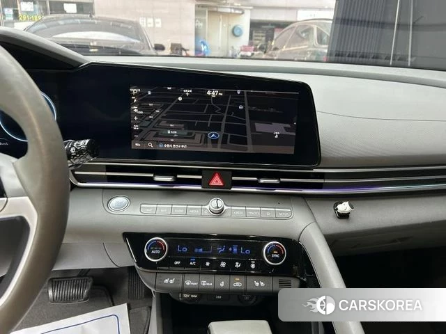 Hyundai Avante Hybrid (CN7) 2022 Серый из Кореи, фото 3