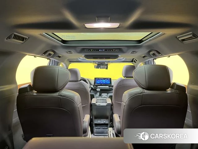 Toyota Sienna 2024 Белый из Китая, фото 3