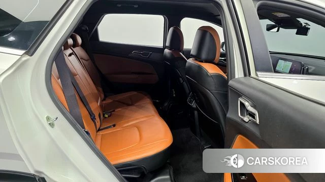 Kia Sportage 5th Generation 2022 Белый из Кореи, фото 3