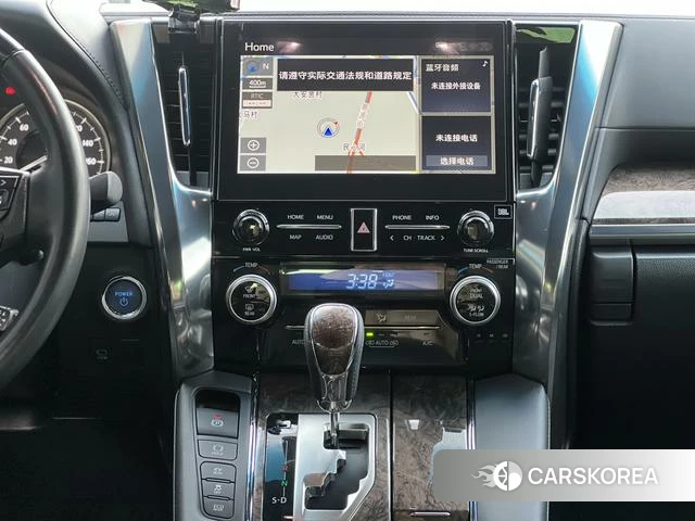 Toyota Vellfire 2022 Белый из Китая, фото 3