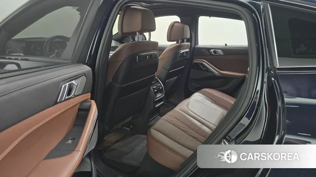 BMW X6 (G06) 2023 Черный из Кореи, фото 3