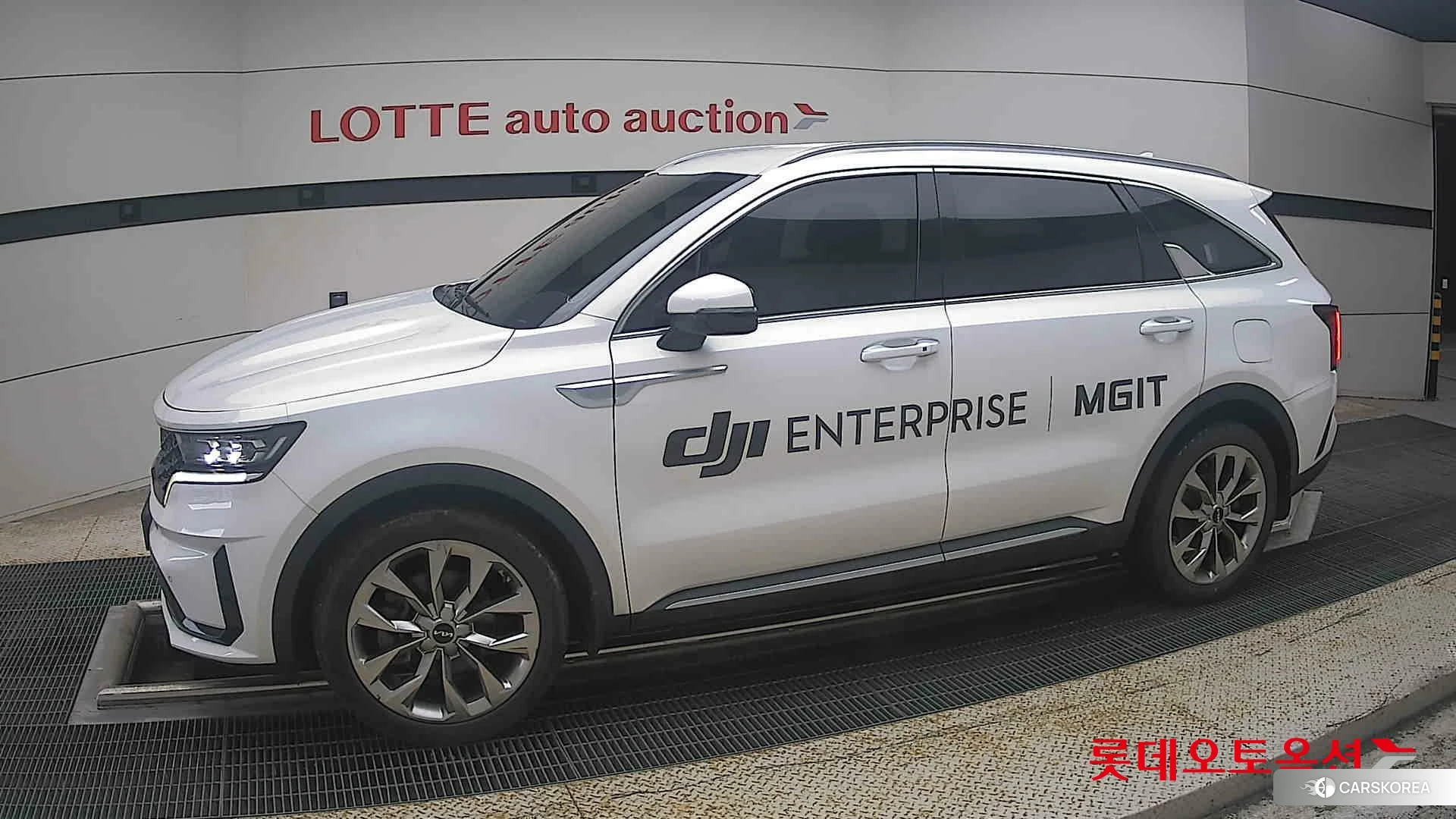 Kia Sorento 2022 Snow White Pearl (optional) из Кореи, фото 3