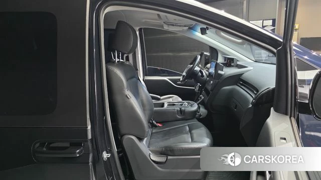 Hyundai Staria 2022 Синий из Кореи, фото 3