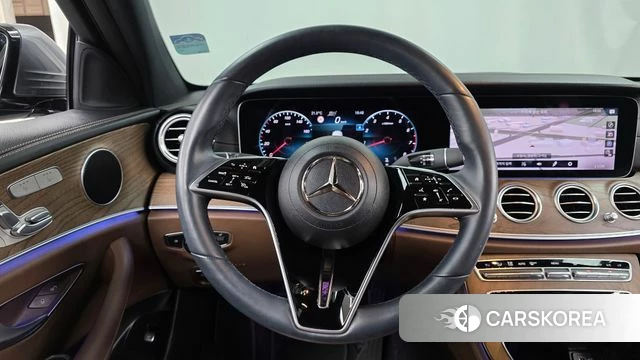 Mercedes-Benz E-Class W213 2022 Серый из Кореи, фото 3