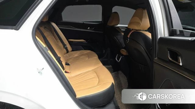 Kia K5 3rd generation 2021 Белый из Кореи, фото 3