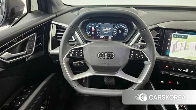 Audi Q4 e-Tron (F4) 2025 Серый из Кореи, фото 3