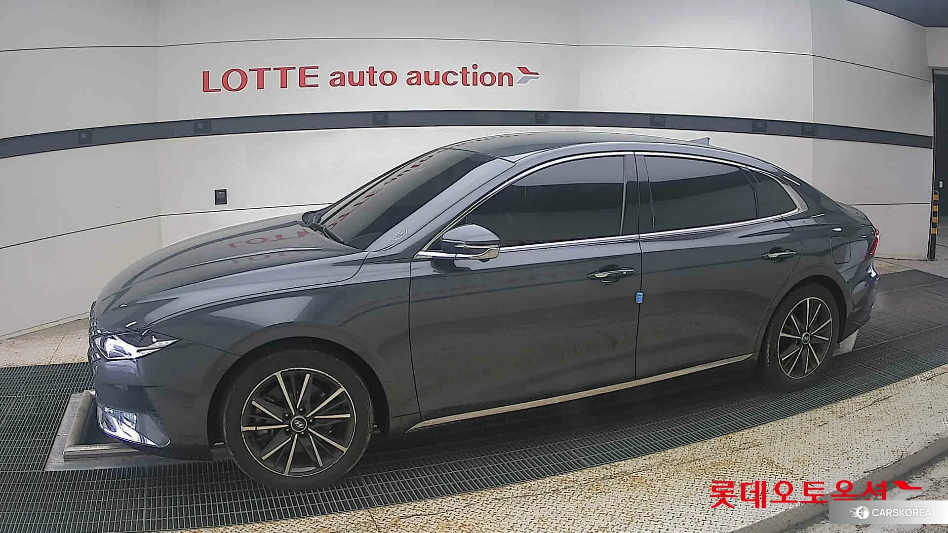 Hyundai Grandeur 2022 Nocturne Grey Metallic из Кореи, фото 3