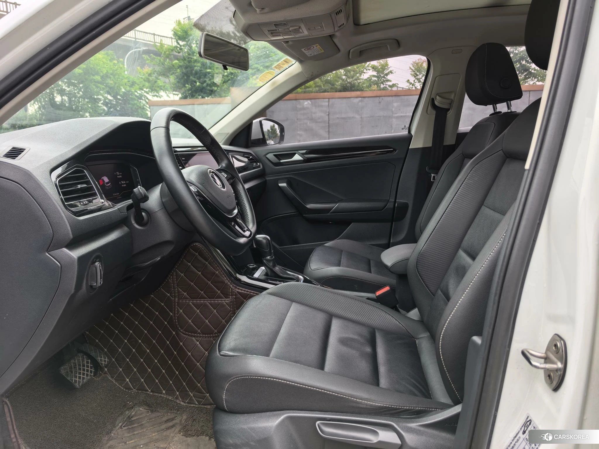 Volkswagen T-Roc 2020 Белый из Китая, фото 3