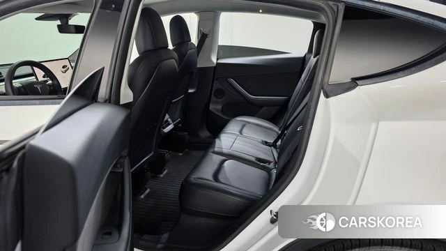Tesla Model Y 2021 Белый из Кореи, фото 3