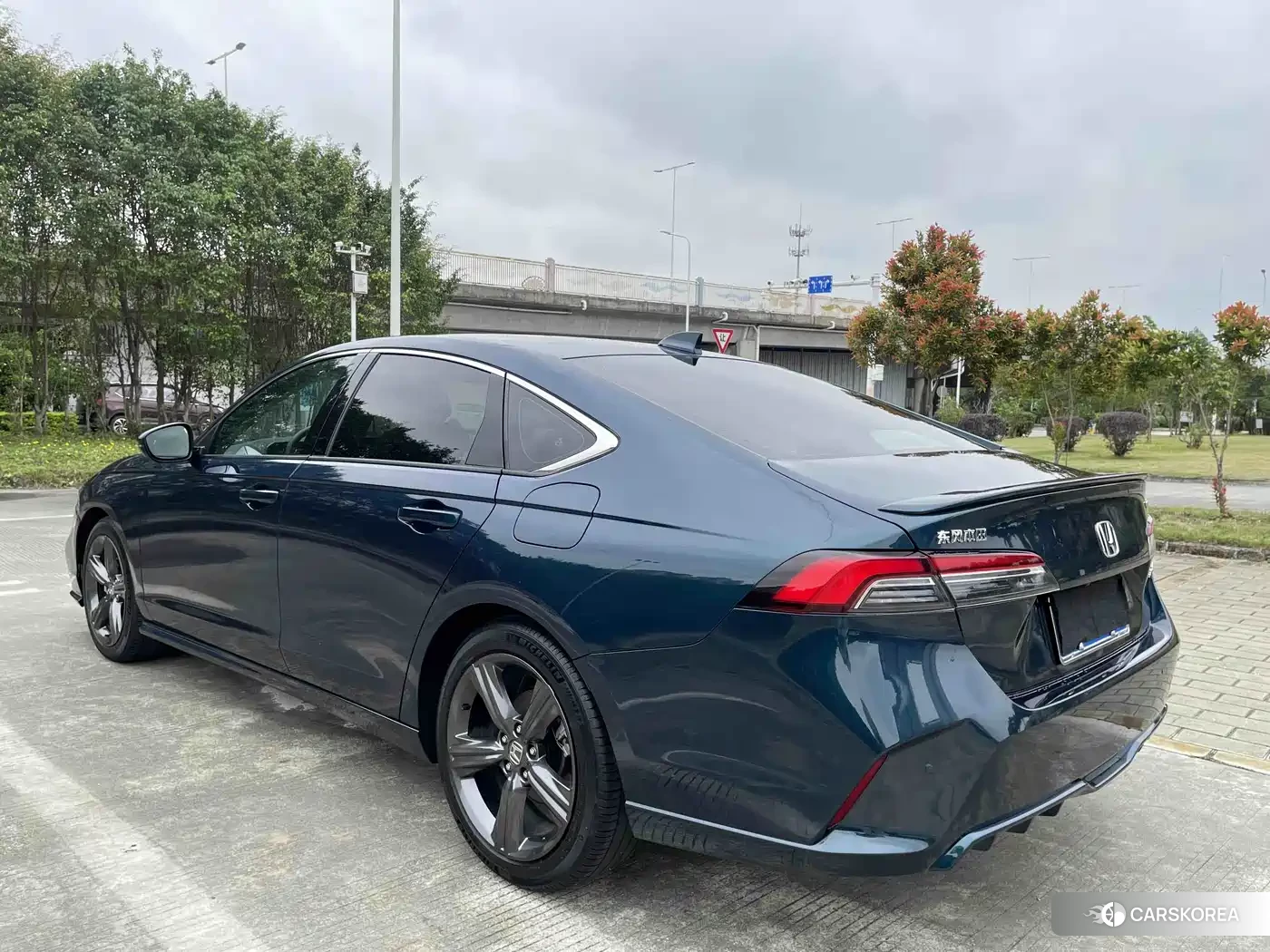 Honda Inspire 2025 Синий из Китая, фото 3