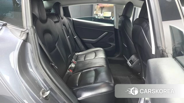 Tesla Model 3 2021 Серый из Кореи, фото 3