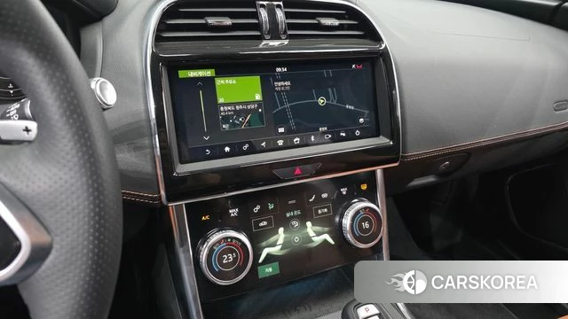 Jaguar XE 2020 Белый из Кореи, фото 3