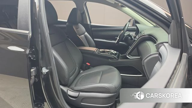 Hyundai Tucson (NX4) 2023 Черный из Кореи, фото 3