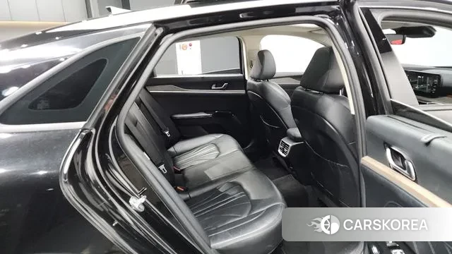 Kia K5 Hybrid 3rd Generation 2022 Черный из Кореи, фото 3