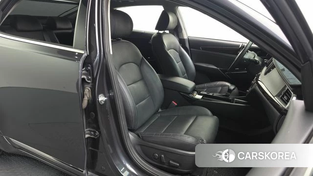 Kia Come New K7 2019 Серый из Кореи, фото 3