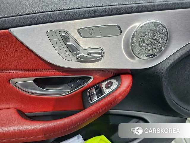 Mercedes-Benz C-class 2021 Белый из Китая, фото 3