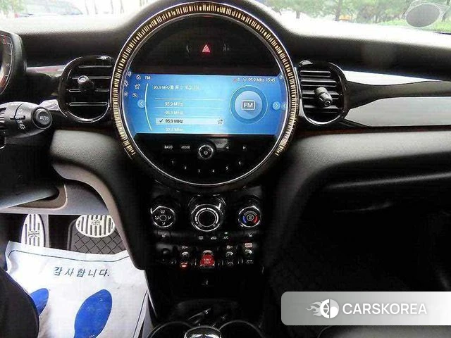 Mini Cooper 2022 Белый из Кореи, фото 3