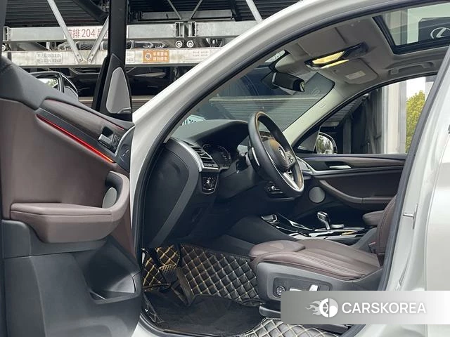 BMW X3 2023 Белый из Китая, фото 3