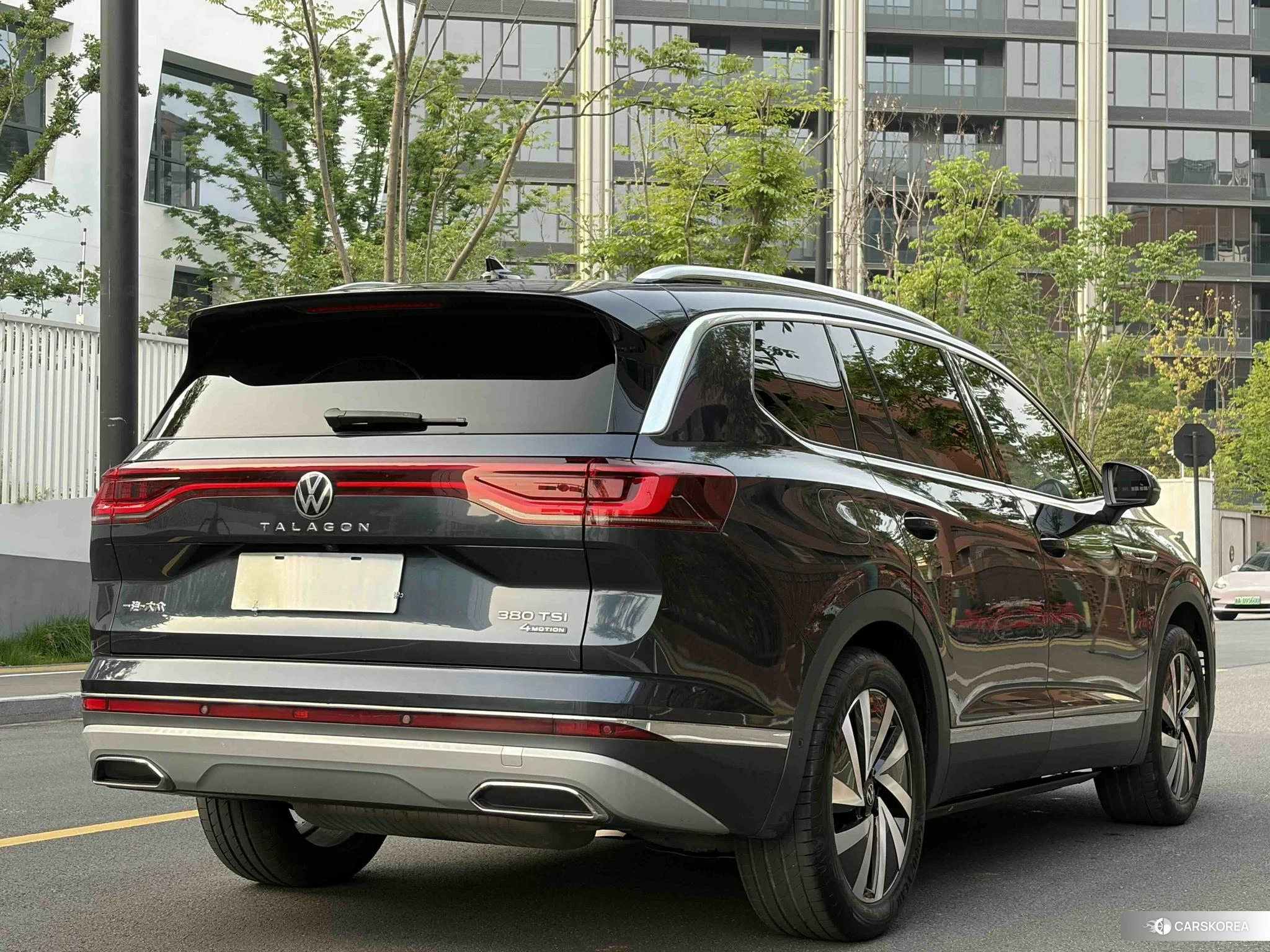 Volkswagen Talagon 2022 Черный из Китая, фото 3