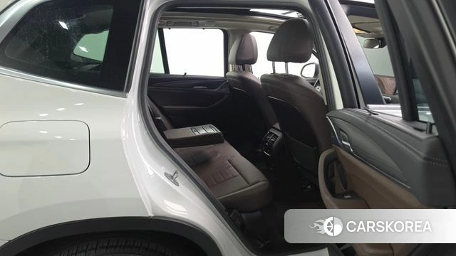 BMW X3 (G01) 2024 Белый из Кореи, фото 3